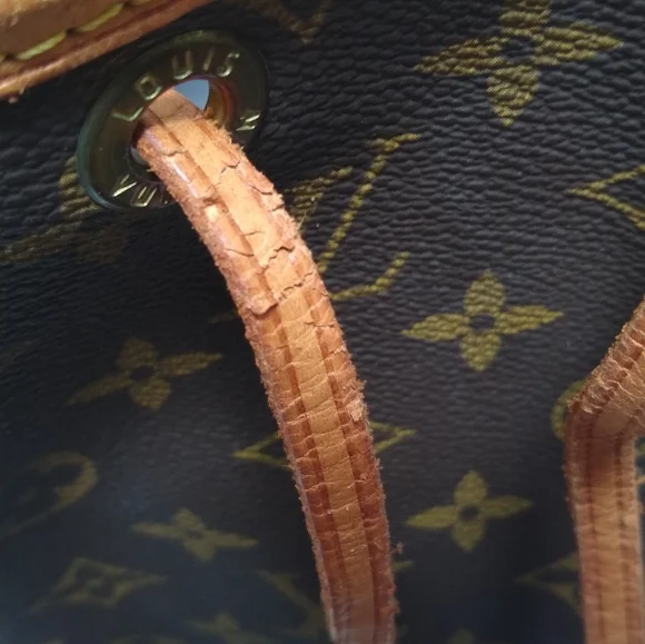 Louis Vuitton Vintage Noe GM Bucket Bag - Picture 13 of 16